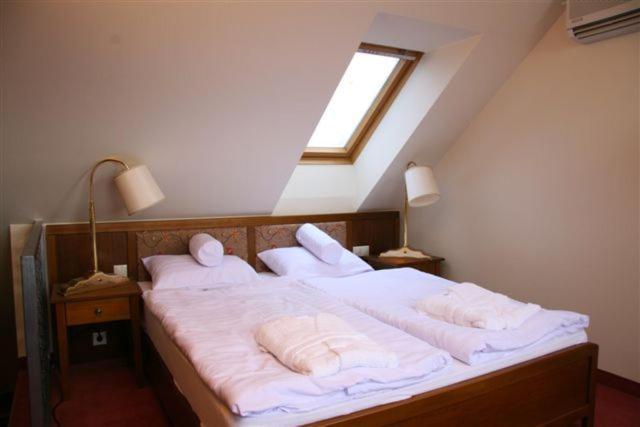 Amira Boutique Hotel Heviz Wellness & Spa Rom bilde