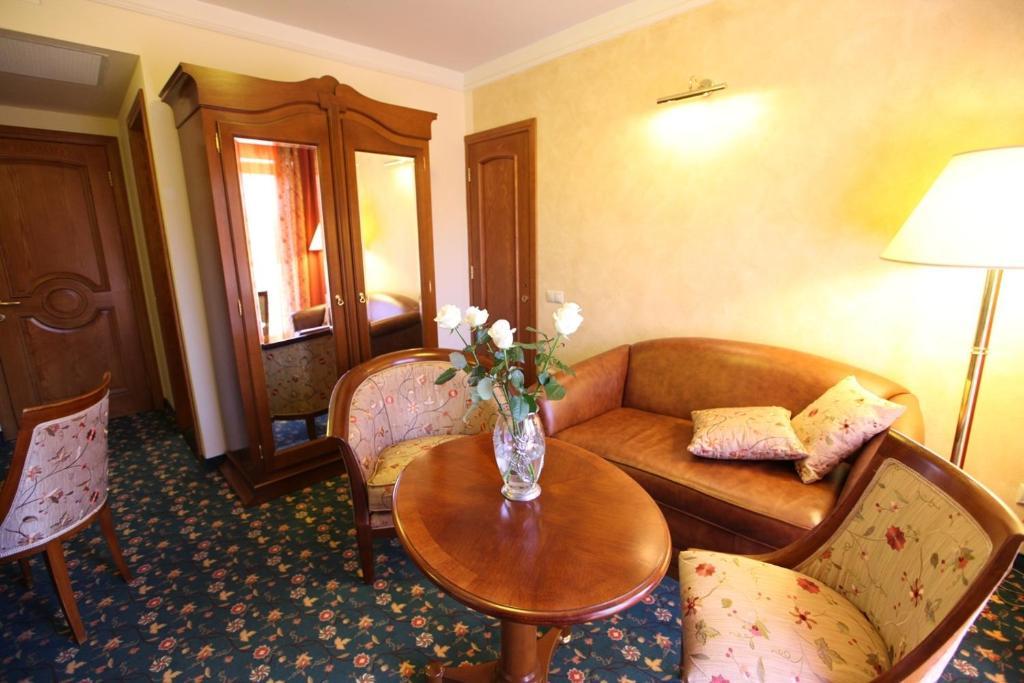 Amira Boutique Hotel Heviz Wellness & Spa Rom bilde